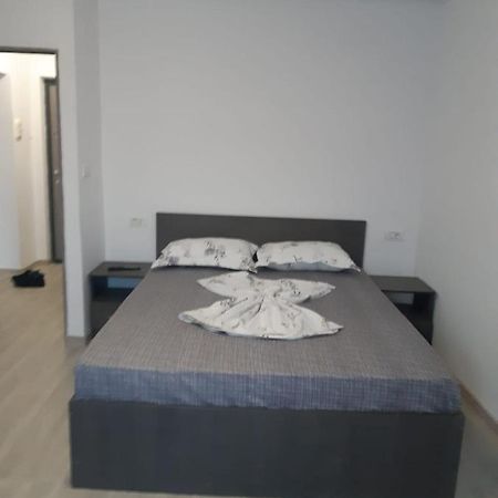 Studio Andrei Ramnicul Valcea Ramnicu Valcea Bagian luar foto